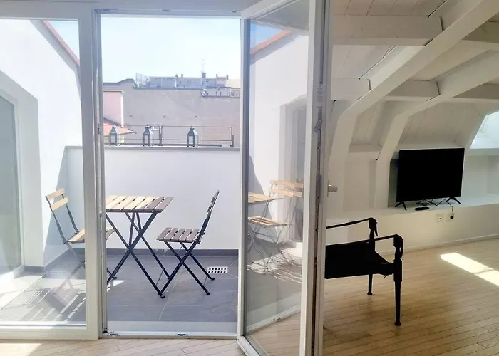 Duomo 10Min Shopping&Relax Fast Wifi & Balcony